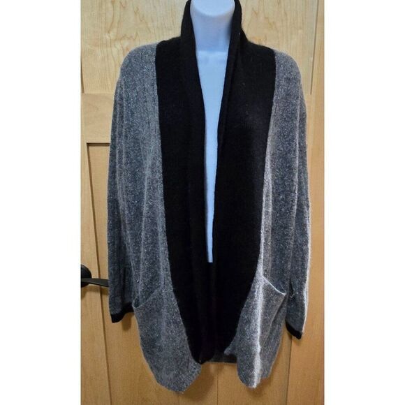 Cozy Oversized Shawl Collar Gray & Black Cardigan Sweater With Pockets For Women - Picture 1 of 8
